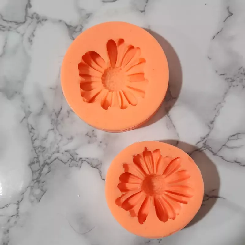 قالب گل بابونه